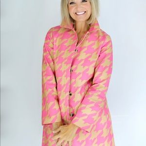 Isaac Mizrahi Pink and Tan Rain Coat